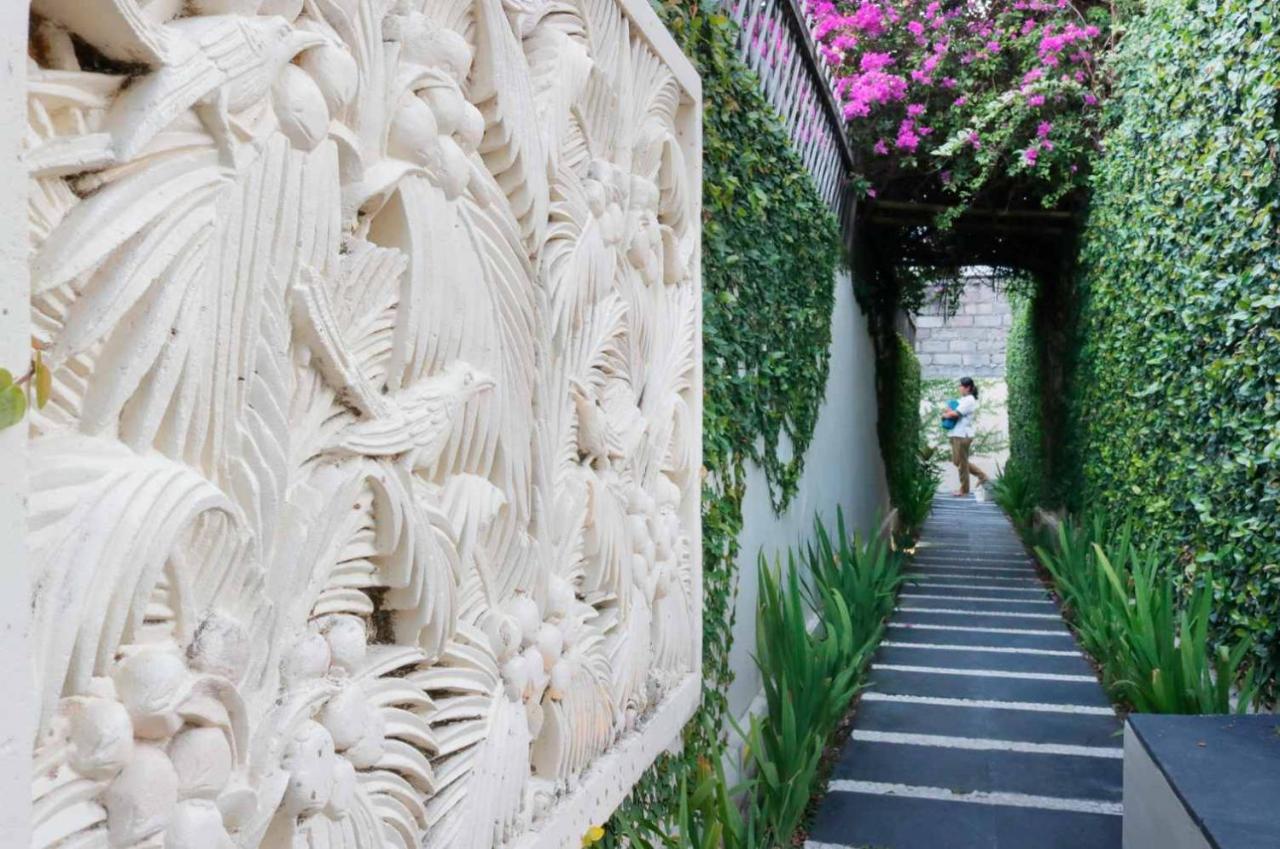 The Seri Villas Seminyak By Premier Hospitality Asia Экстерьер фото